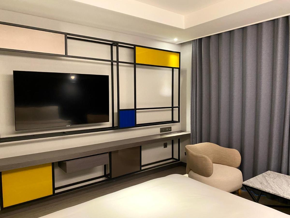 Hotel Avenue Changwon Esterno foto